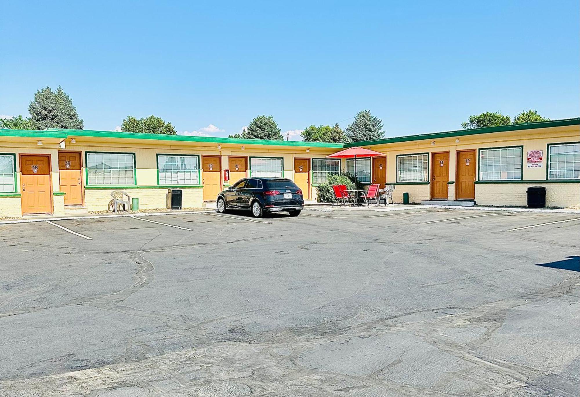 Sage N Sand Motel Moses Lake Ngoại thất bức ảnh